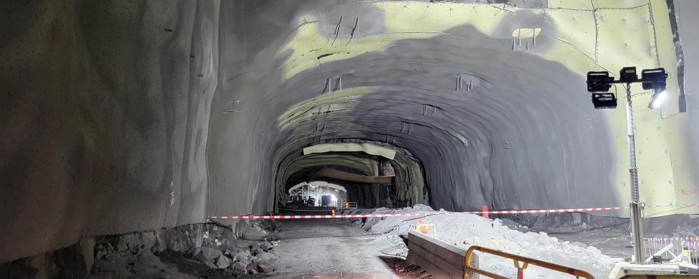 Tunnel, Hammarby kanal. Foto: Rolando Berty.