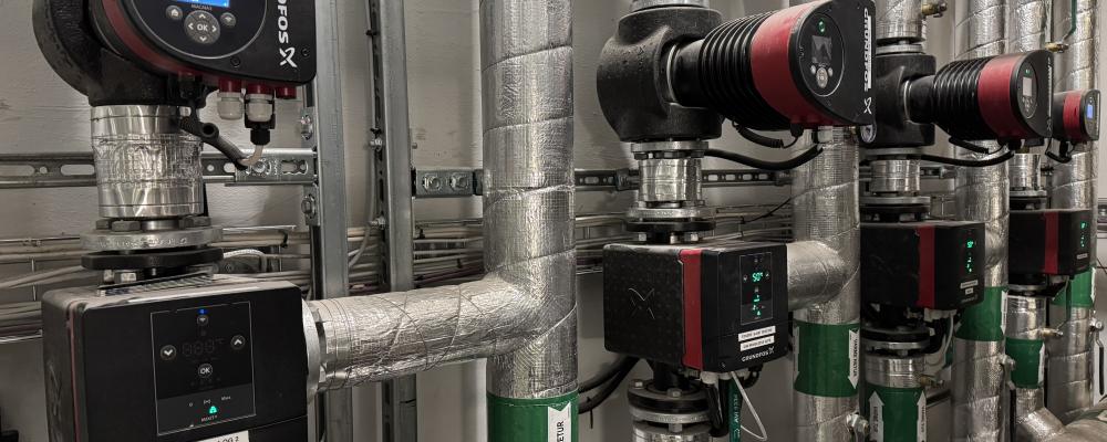 MIXIT är en kompakt lösning bestående av endast två delar: MIXIT och en pump. Detta minskar risken för fel och gör installationen både enklare och mer överskådlig. Pressbild: Grundfos