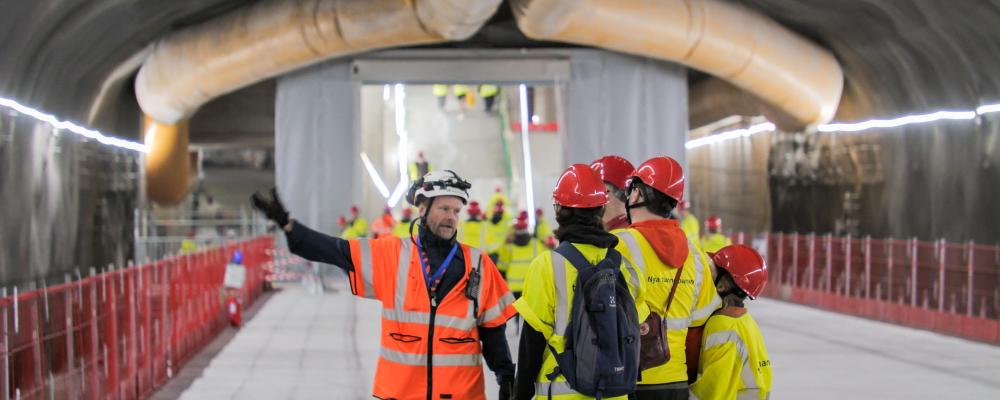 Ett 60-tal medarbetare från projektet fanns på plats för att svara på frågor. Bild: Region Stockholm.