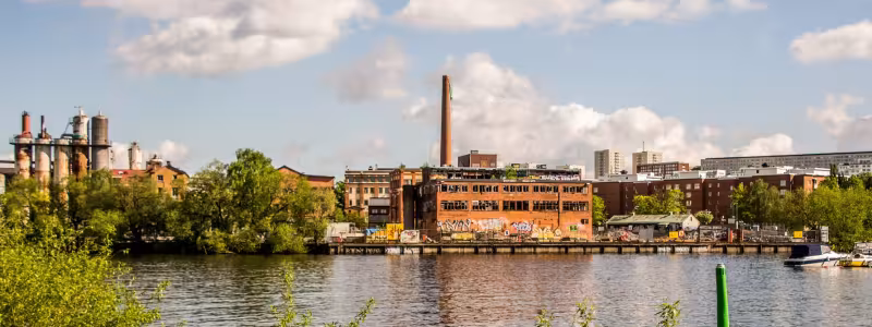 Lövholmen har en lång industrihistoria som präglat platsens identitet sedan början av 1900-talet. Pressbild: Heidelberg Materials Sverige