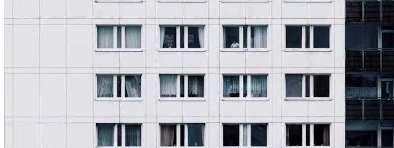 Enligt Byggföretagen uppgick byggsektorns samlade kostnader för olika utredningar till cirka 2,5 miljarder kronor mellan 2020 och 2023. Foto: Symbolbild. Creative Commons Lic. Kredit: Aszak