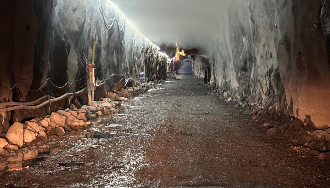 Bild från tunneln under Sickla Park i Hammarby Sjöstad där de sista sprängningarna skedde. Foto: Region Stockholm.