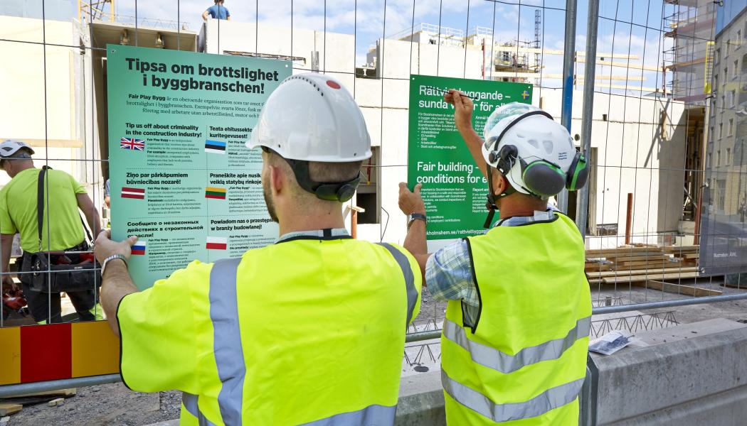 Rättvist byggande är ett verktyg för byggherrar och entreprenörer i arbetet för ett hållbart byggande utan oegentligheter och kriminalitet på byggarbetsplatser. Foto: Bengt Alm, Rättvist byggande