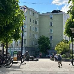 Solna har beslutat att ge Settler Properties AB möjlighet att bygga upp till 75 nya hyresrätter vid Björnstigen i norra Bergshamra. Pressbild: Solna stad
