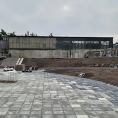 I Vinsta, utanför Johannelunds tunnelbana och omkring mynningen till E4 Förbifart Stockholms tunnlar har maskinerna gått på högvarv. Foto: Robin Jangholm